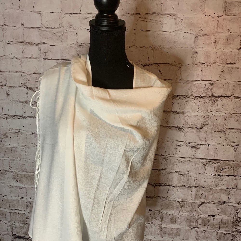 Pashmina - Picture 4 of 6